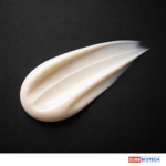 White Aura Brightening Treatment Mask - Image 4